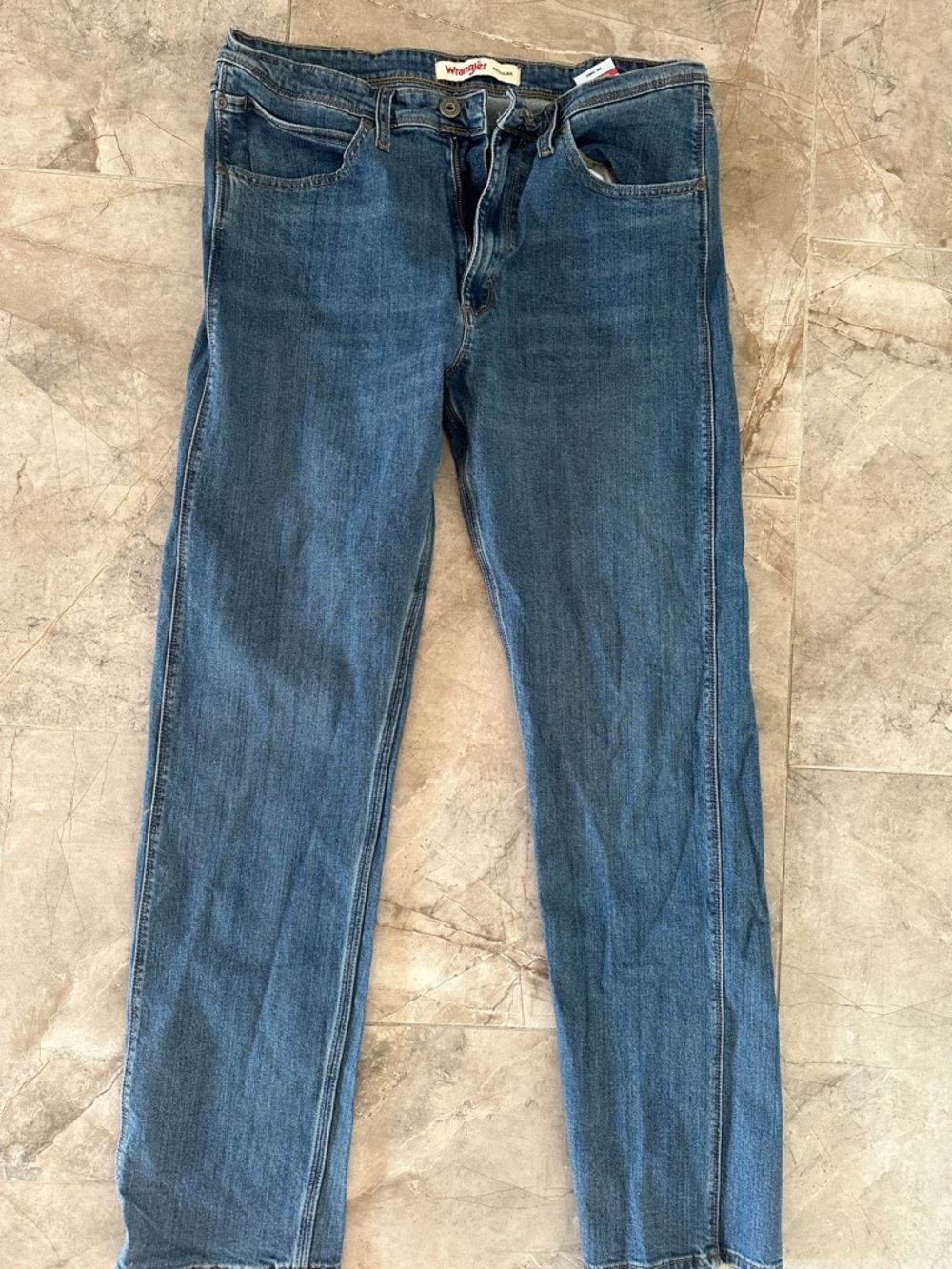 Wrangler Men's Medium Blue Regular Fit Jeans W34 L34